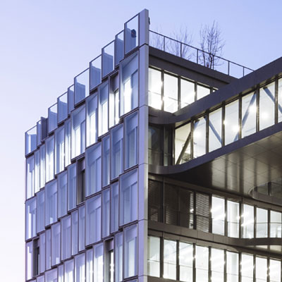 Tout naturellement pour les sanitaires, les choix des équipements se sont portés sur DELABIE. Les robinetteries électroniques de lavabo BINOPTIC y...