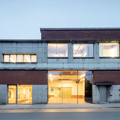 GOOSE rénove les Safari Studios en une maison de production dotée de sanitaires en Inox